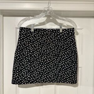 Forever 21 Black and White Floral Mini Skirt